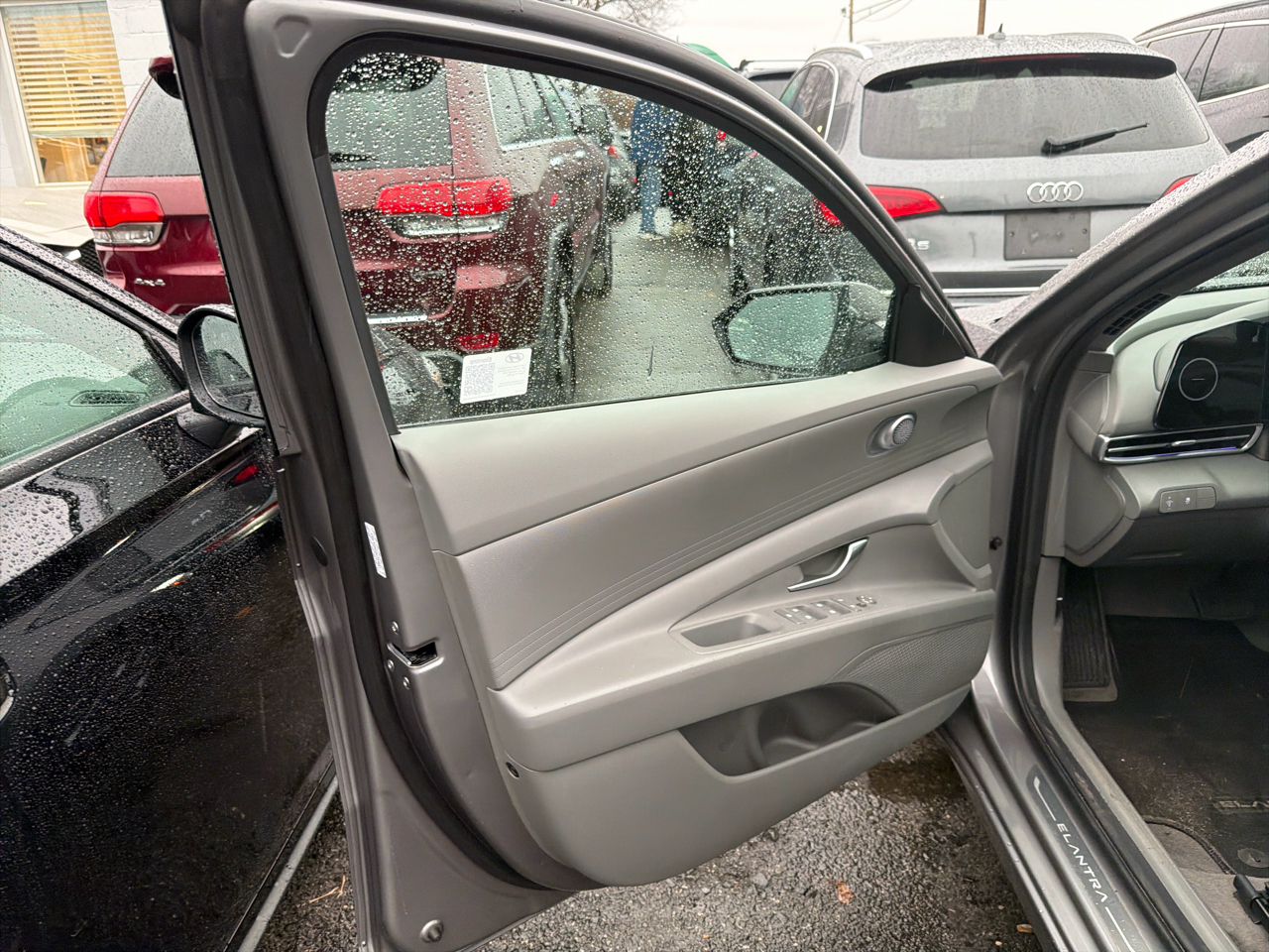 Hyundai Elantra SEL IVT 2024