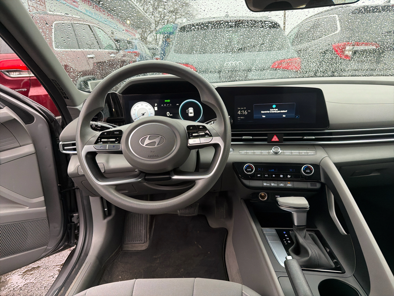 Hyundai Elantra SEL IVT 2024