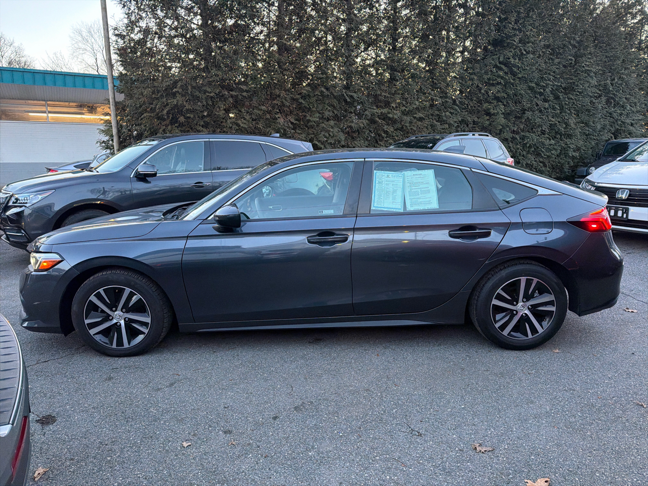 Honda Civic Hatchback LX CVT 2022