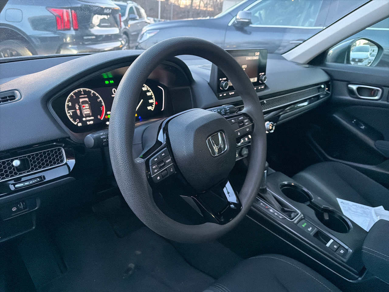 Honda Civic Hatchback LX CVT 2022