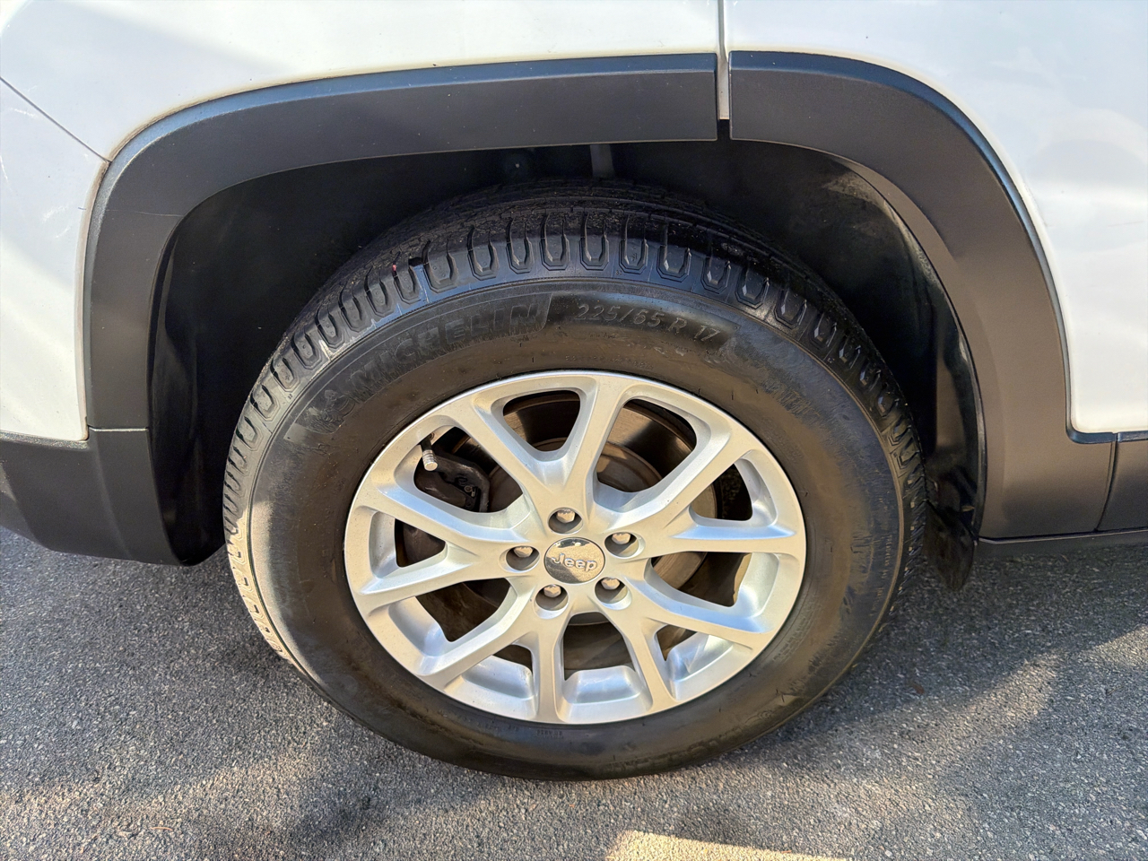 Jeep Cherokee 4WD 4dr Sport 2016