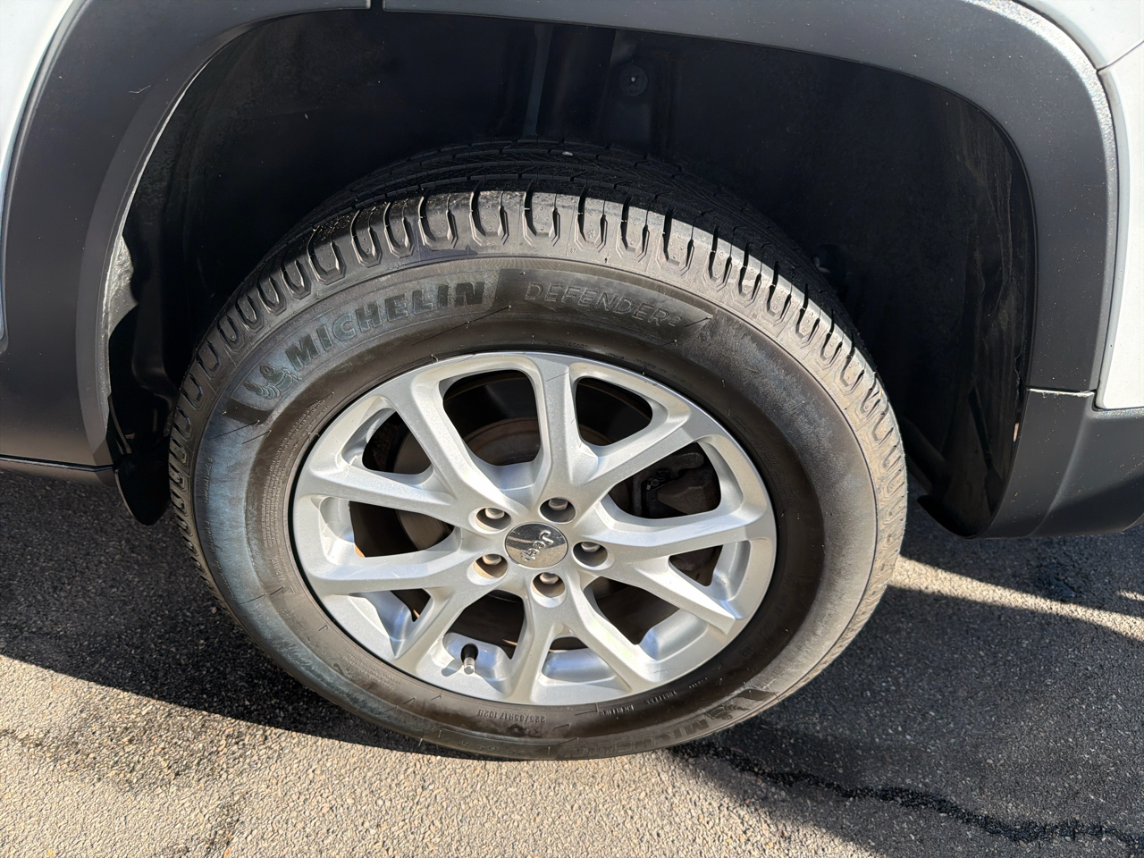 Jeep Cherokee 4WD 4dr Sport 2016