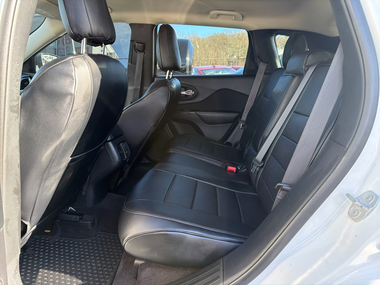 Jeep Cherokee 4WD 4dr Sport 2016