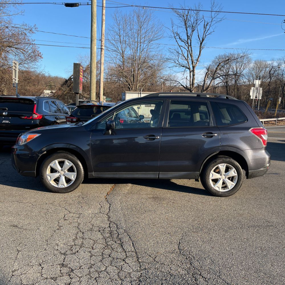Subaru Forester 4dr CVT 2.5i Premium PZEV 2016