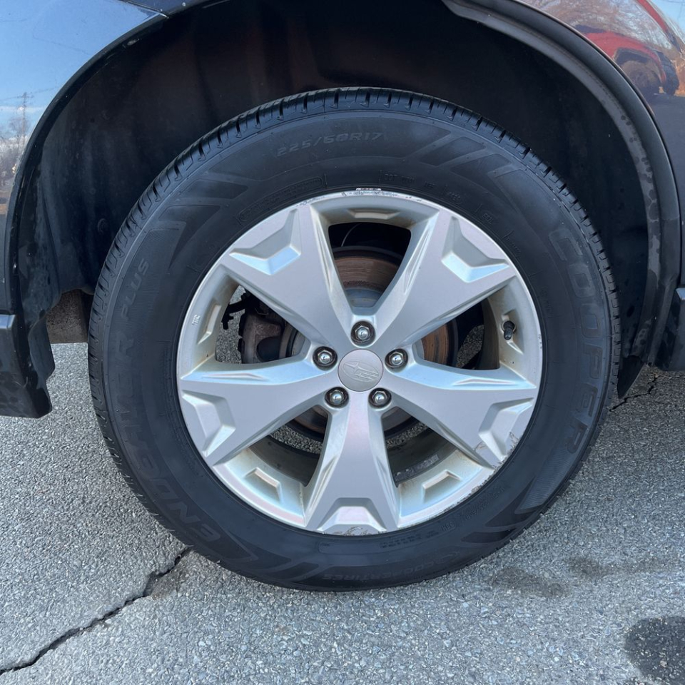 Subaru Forester 4dr CVT 2.5i Premium PZEV 2016