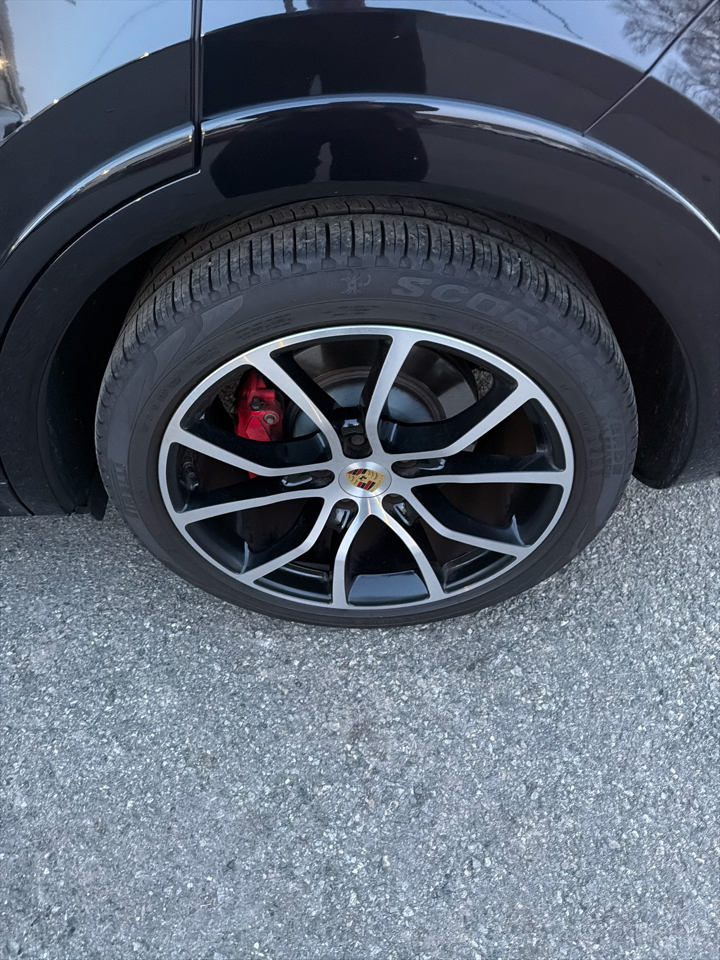 Porsche Cayenne GTS AWD 2021