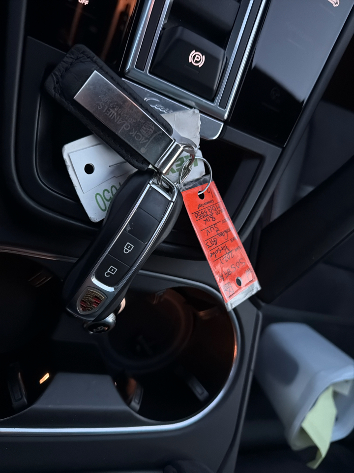 Porsche Cayenne GTS AWD 2021