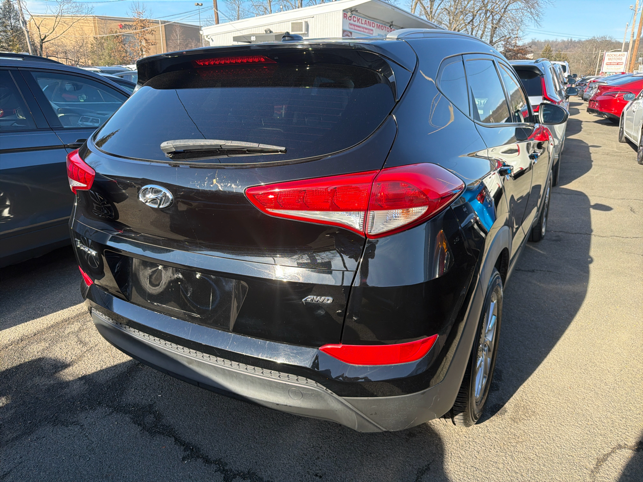 Hyundai Tucson AWD 4dr SE 2016