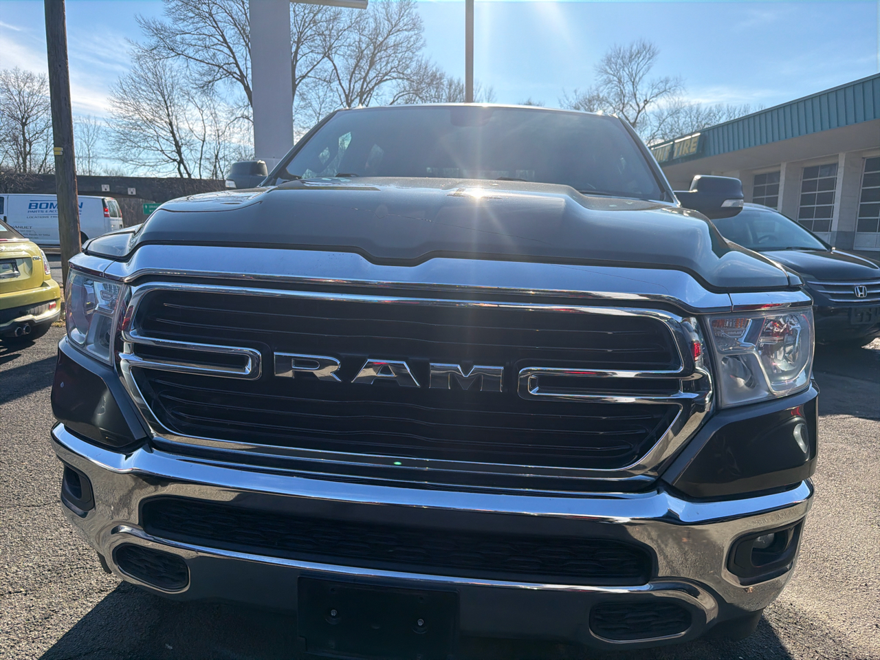 RAM 1500 Big Horn/Lone Star 4x4 Crew Cab 5'7" Box 2019