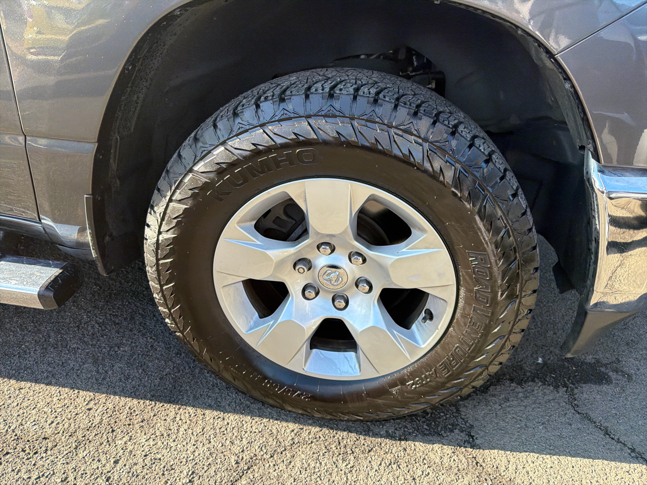 RAM 1500 Big Horn/Lone Star 4x4 Crew Cab 5'7" Box 2019