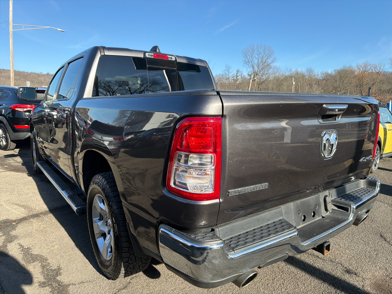 RAM 1500 Big Horn/Lone Star 4x4 Crew Cab 5'7" Box 2019