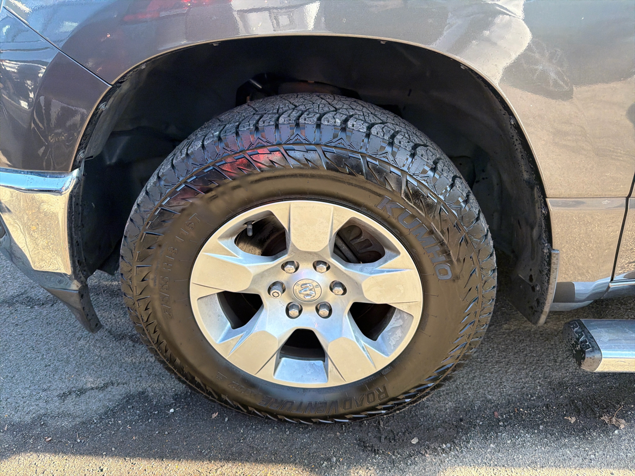 RAM 1500 Big Horn/Lone Star 4x4 Crew Cab 5'7" Box 2019