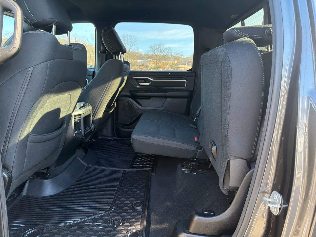 RAM 1500 Big Horn/Lone Star 4x4 Crew Cab 5'7" Box 2019