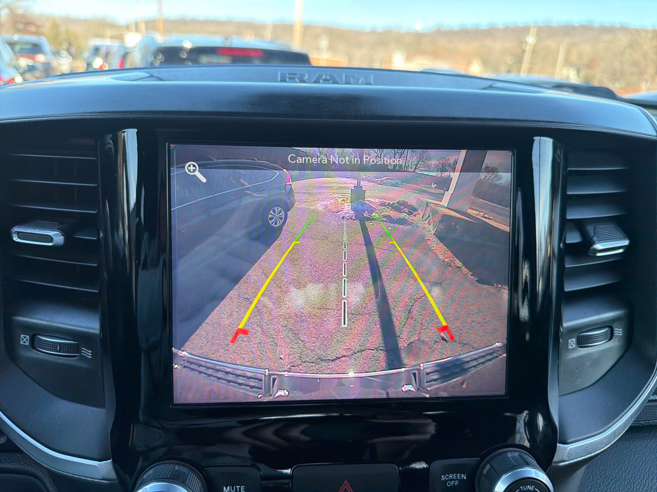 RAM 1500 Big Horn/Lone Star 4x4 Crew Cab 5'7" Box 2019