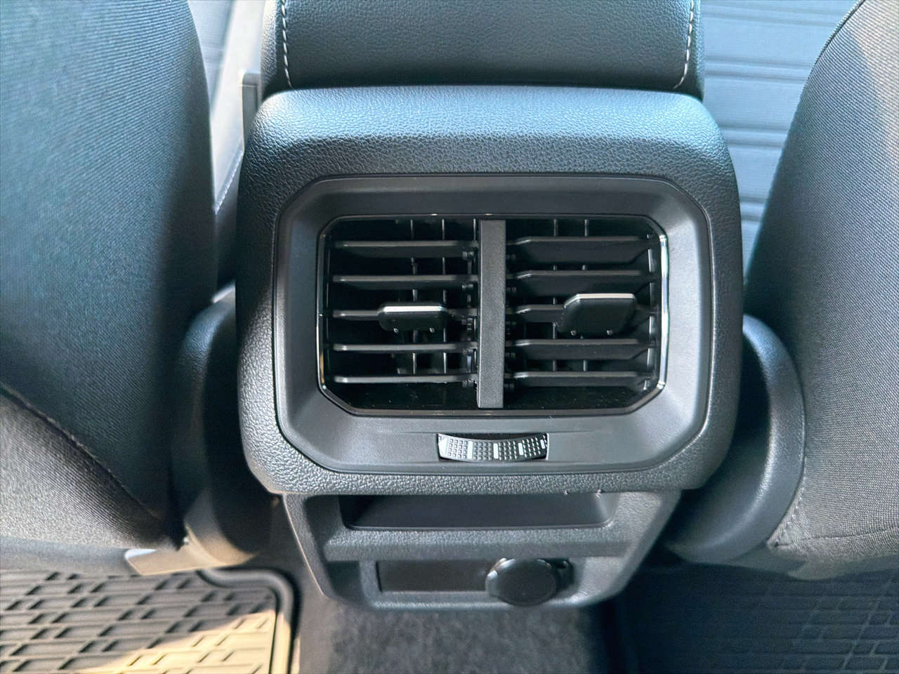 Volkswagen Tiguan 2.0T S 4Motion 2024