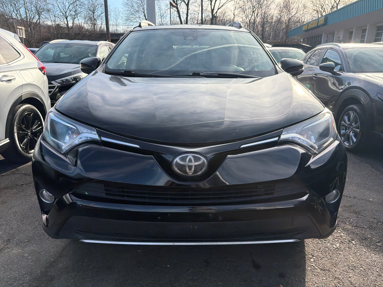 Toyota RAV4 Adventure FWD (Natl) 2018