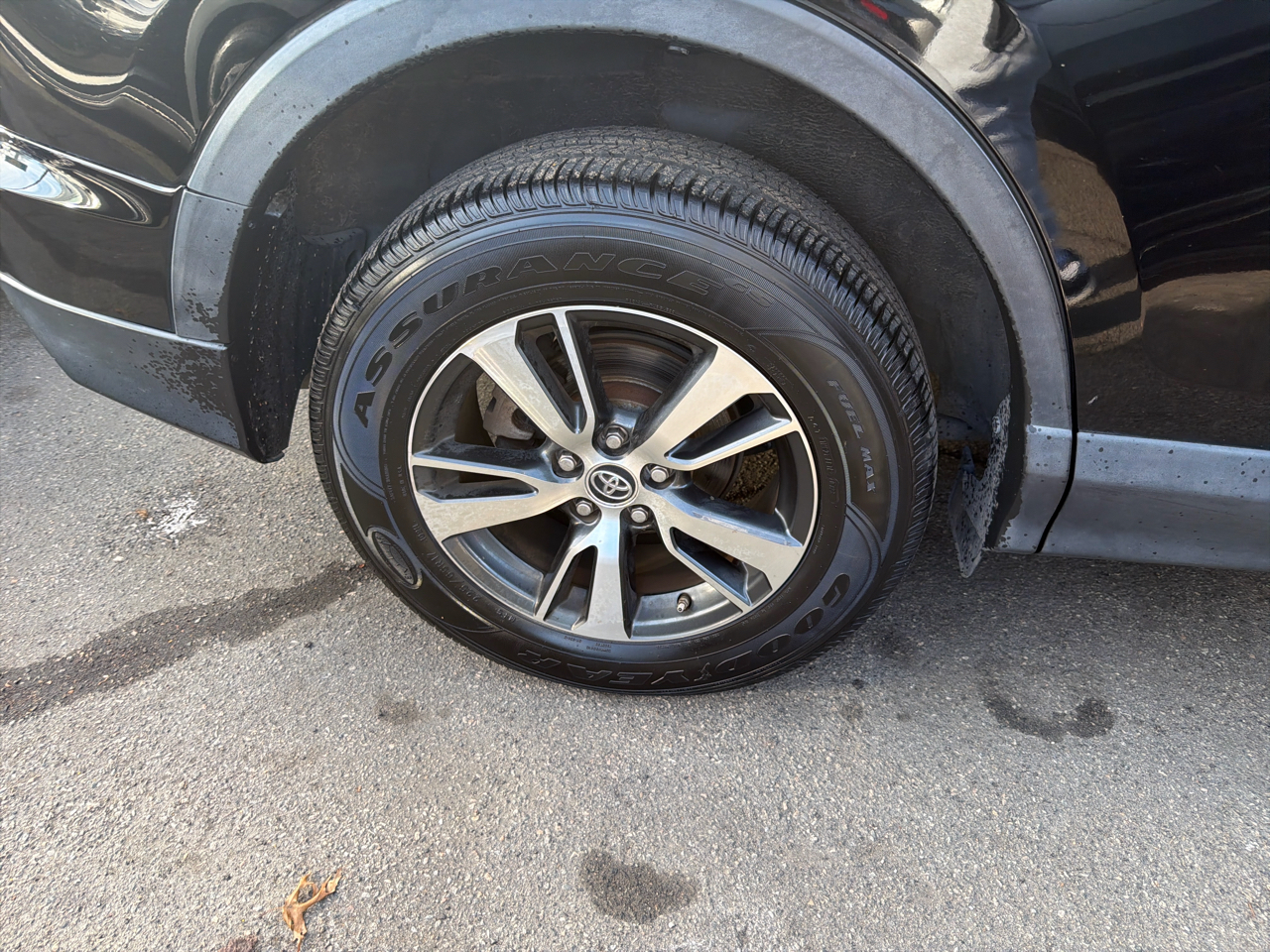 Toyota RAV4 Adventure FWD (Natl) 2018