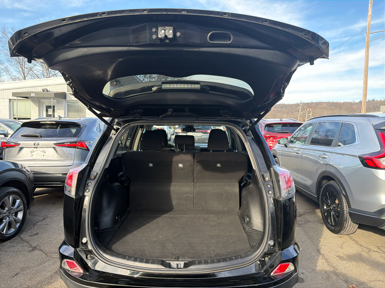 Toyota RAV4 Adventure FWD (Natl) 2018