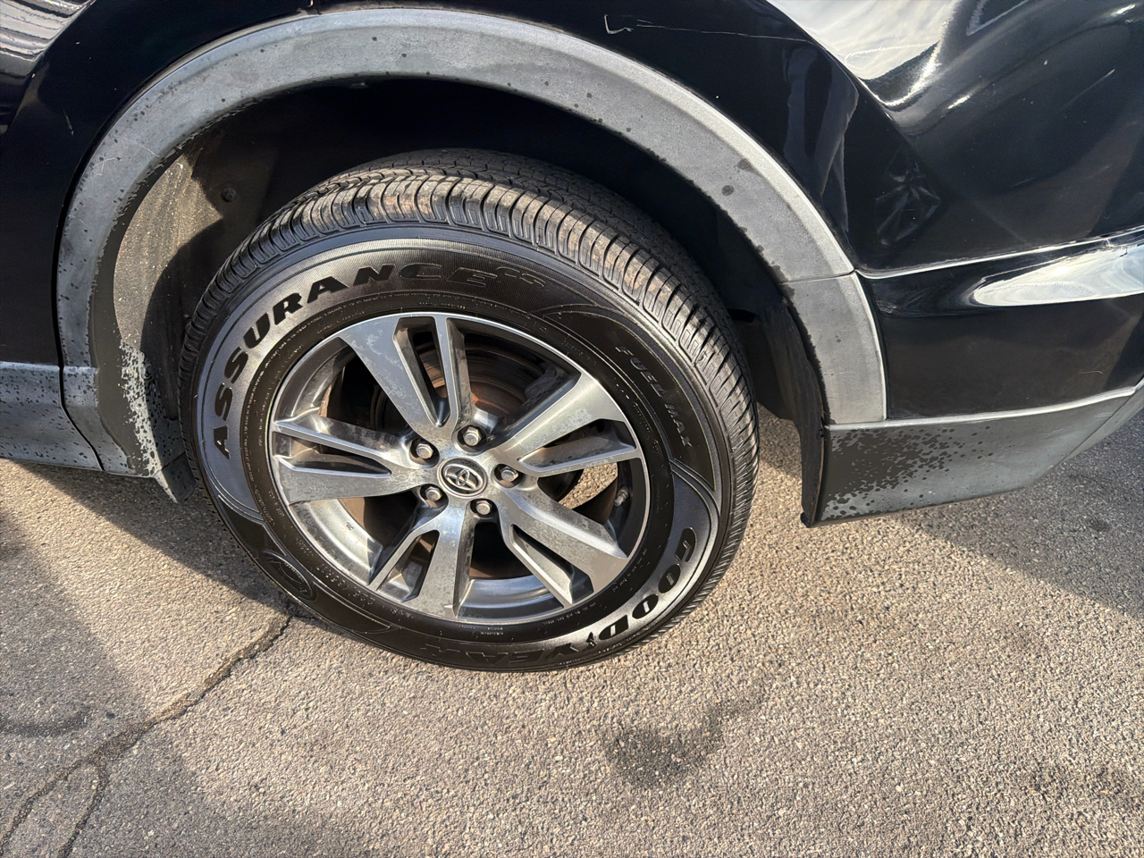 Toyota RAV4 Adventure FWD (Natl) 2018