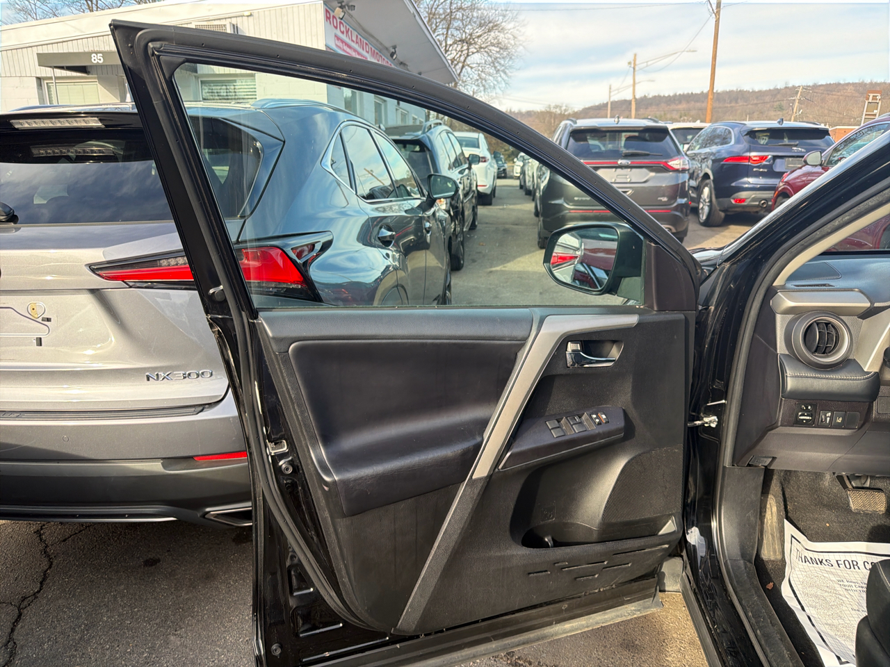 Toyota RAV4 Adventure FWD (Natl) 2018