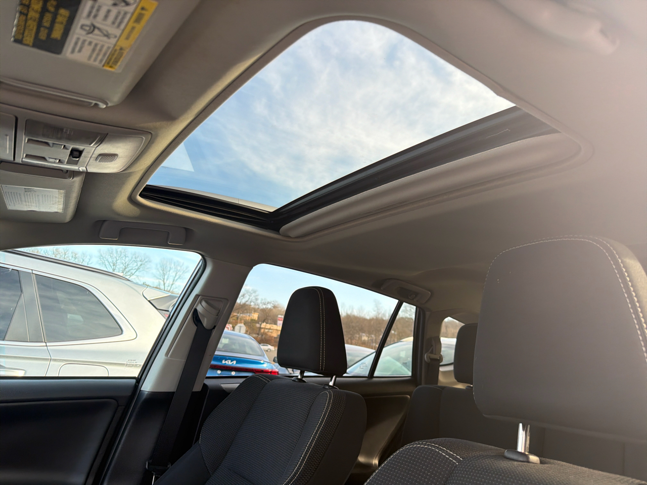 Toyota RAV4 Adventure FWD (Natl) 2018