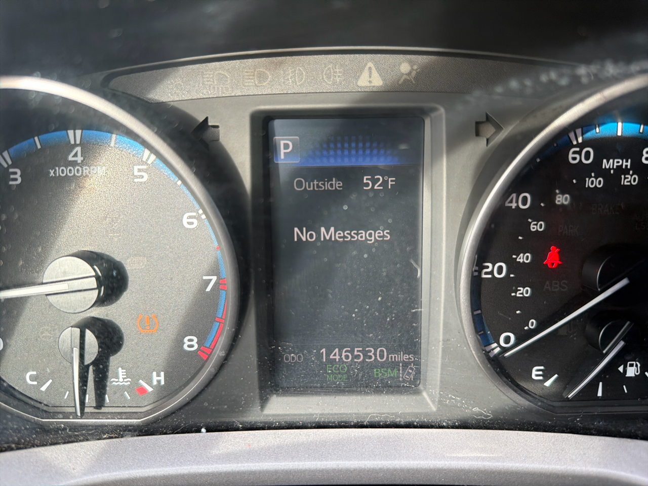 Toyota RAV4 Adventure FWD (Natl) 2018