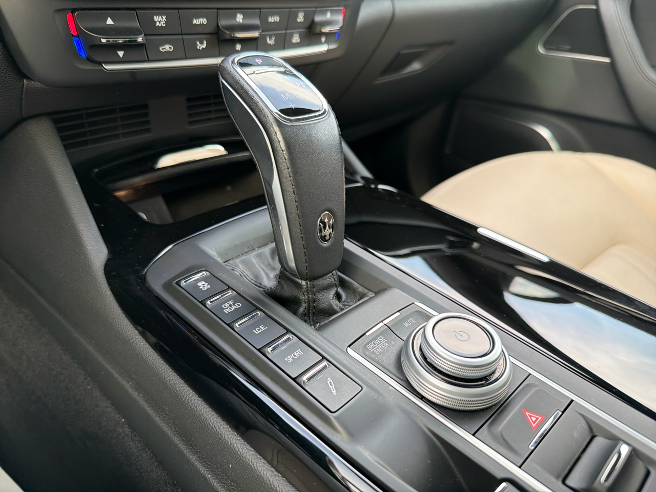 Maserati Levante Modena 3.0L 2022