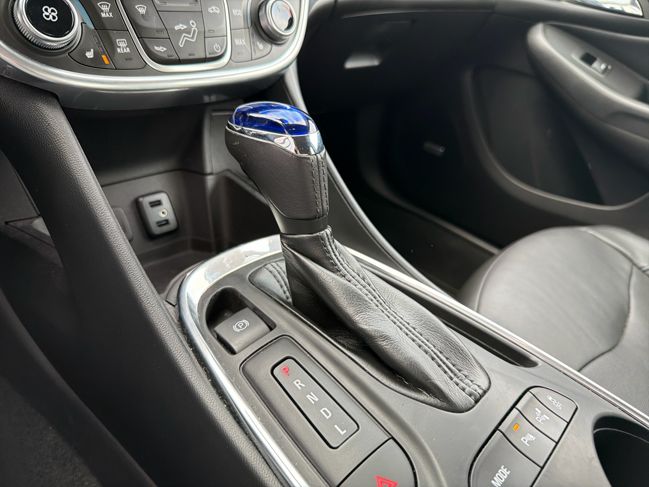 Chevrolet Volt 5dr HB Premier 2018