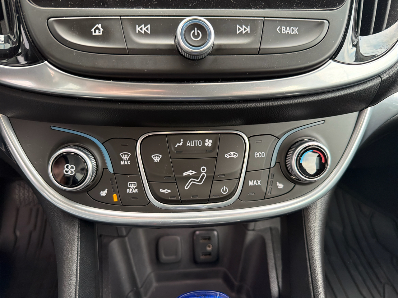 Chevrolet Volt 5dr HB Premier 2018