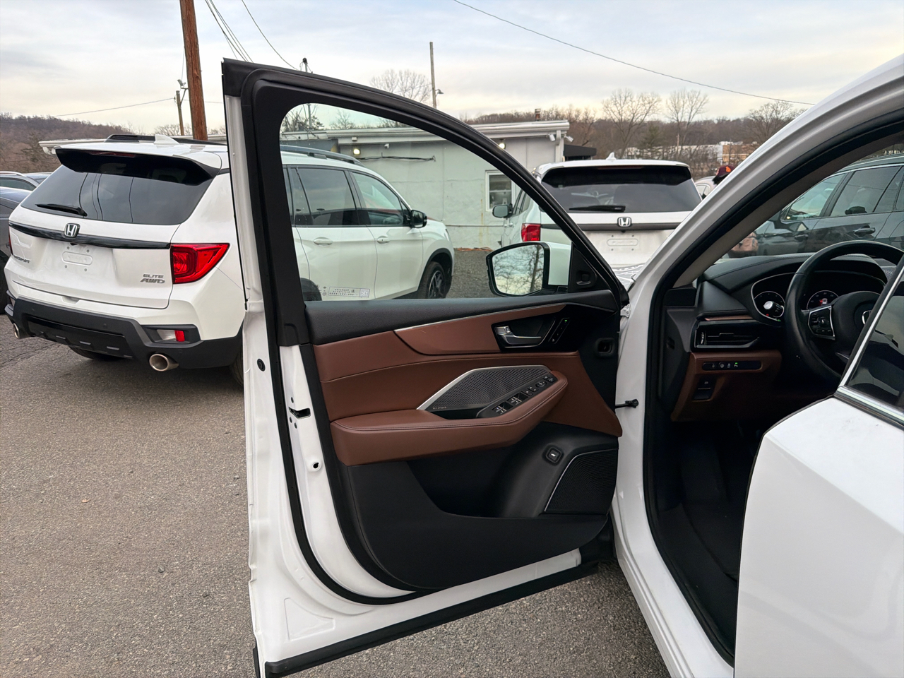 Acura MDX SH-AWD w/Technology Package 2023