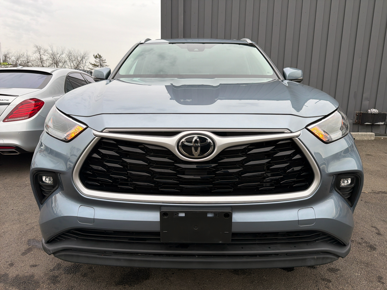 Toyota Highlander XLE AWD (Natl) 2022