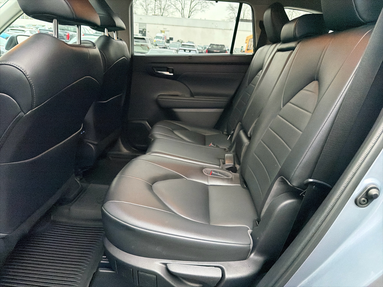 Toyota Highlander XLE AWD (Natl) 2022