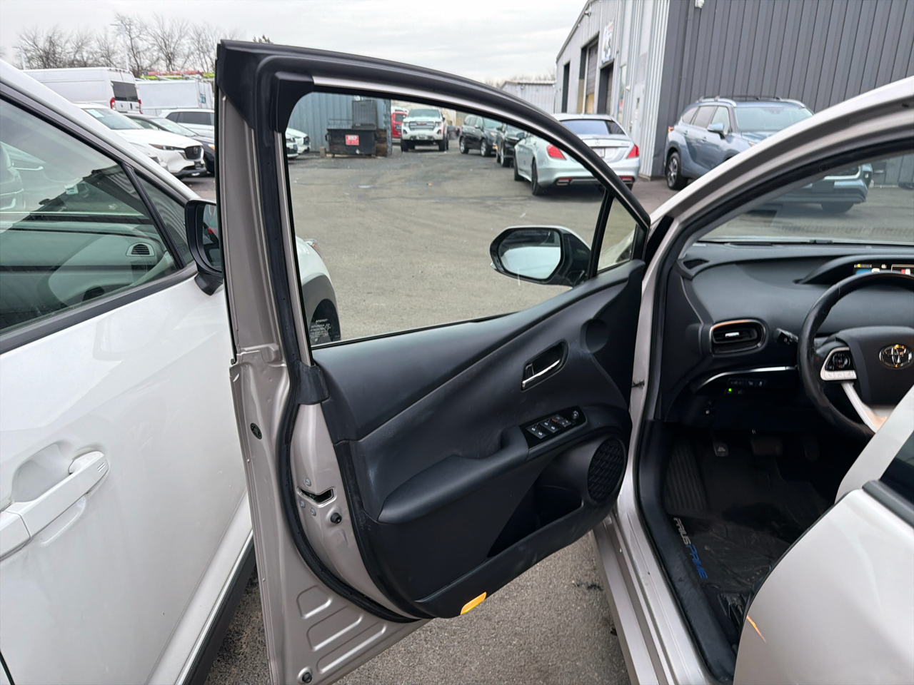 Toyota Prius Prime Advanced (Natl) 2018