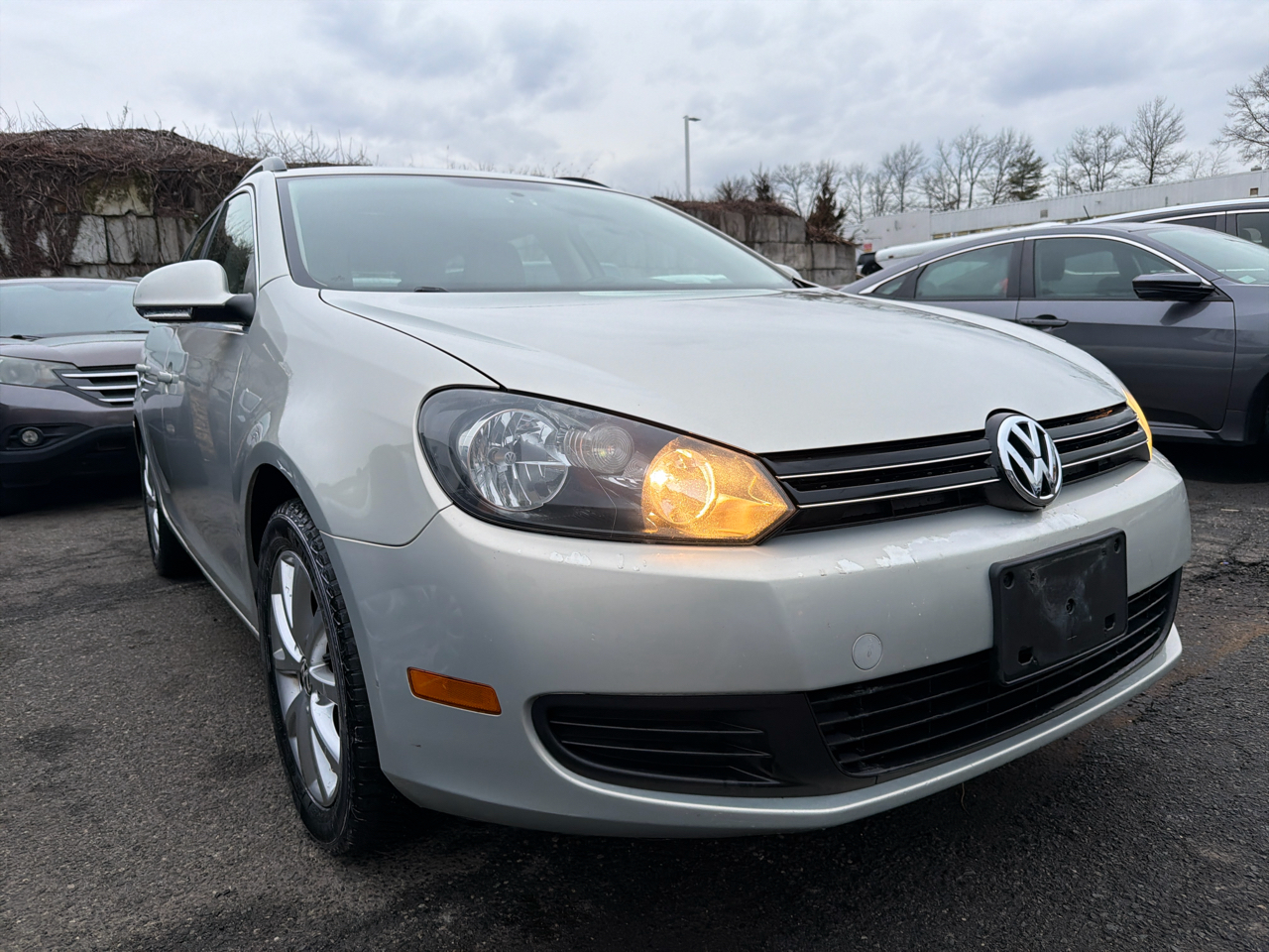 Volkswagen Jetta SportWagen 4dr Auto SE PZEV 2011