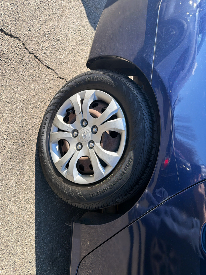 Hyundai Elantra 4dr Sdn Auto GLS PZEV 2010