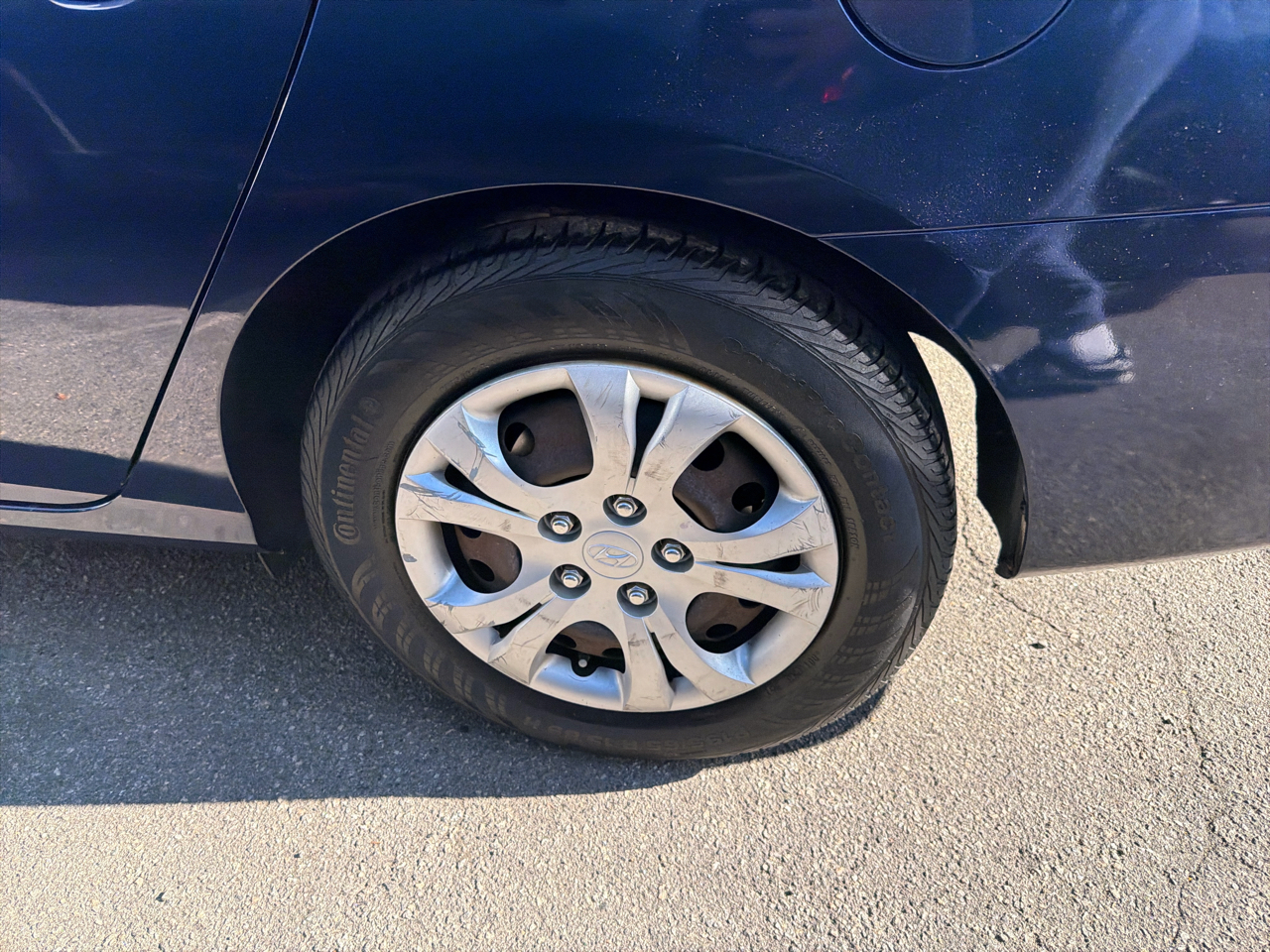 Hyundai Elantra 4dr Sdn Auto GLS PZEV 2010