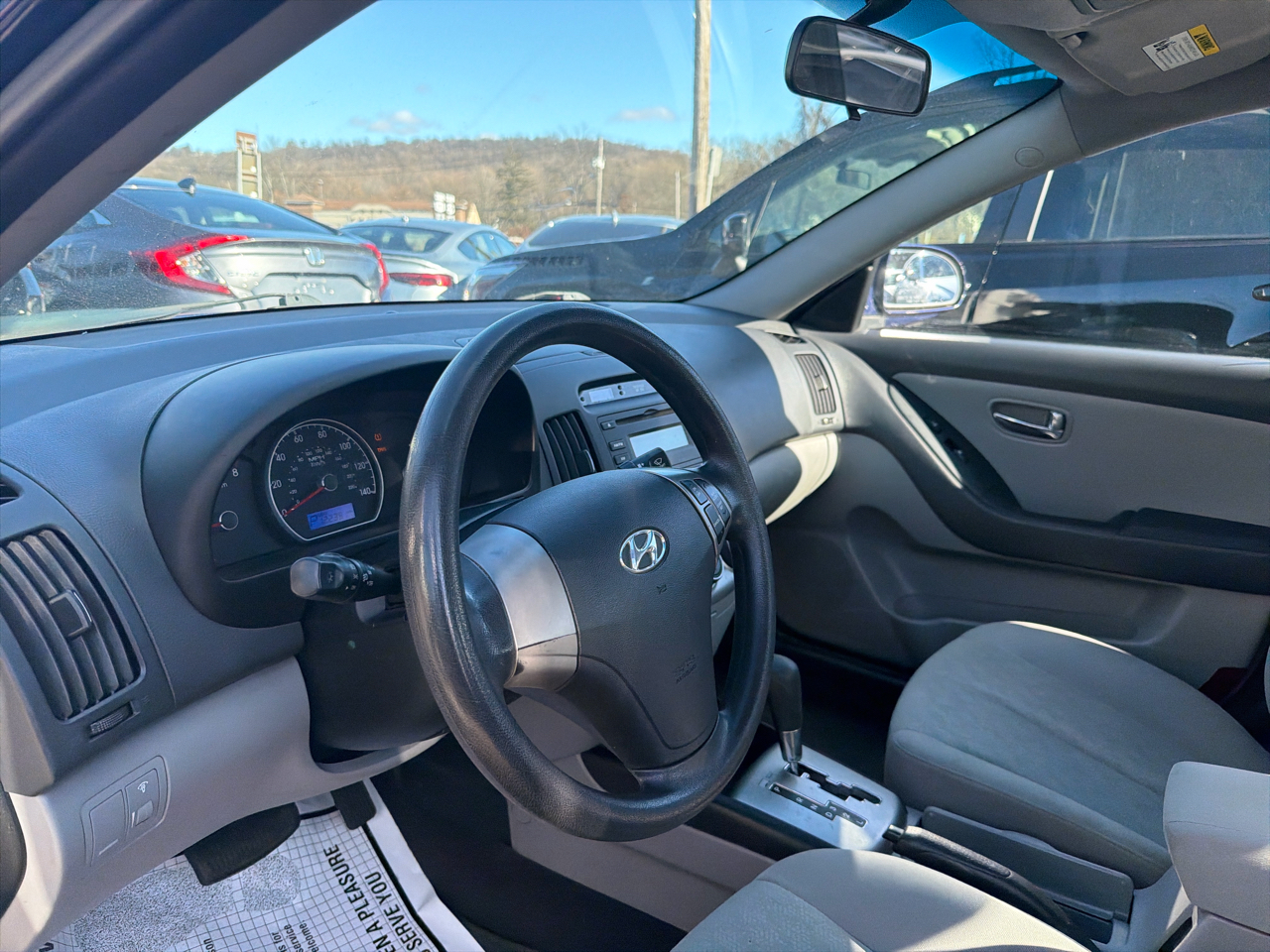 Hyundai Elantra 4dr Sdn Auto GLS PZEV 2010