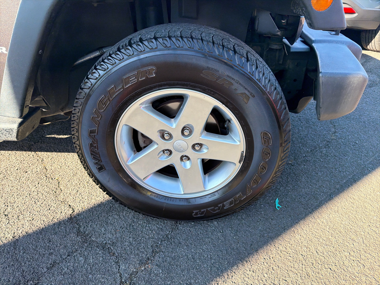 Jeep Wrangler 4WD 2dr Sport 2014