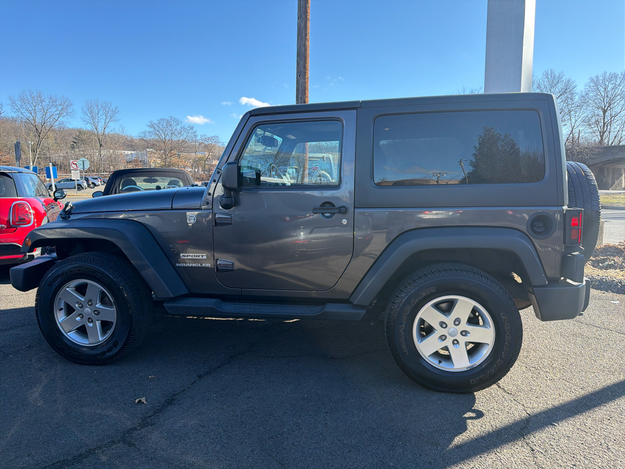 Jeep Wrangler 4WD 2dr Sport 2014