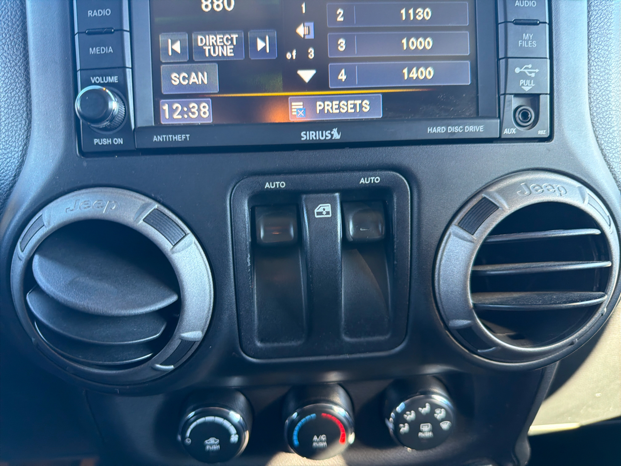 Jeep Wrangler 4WD 2dr Sport 2014