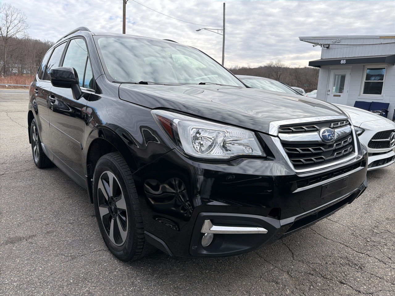 Subaru Forester 2.5i Limited CVT 2017
