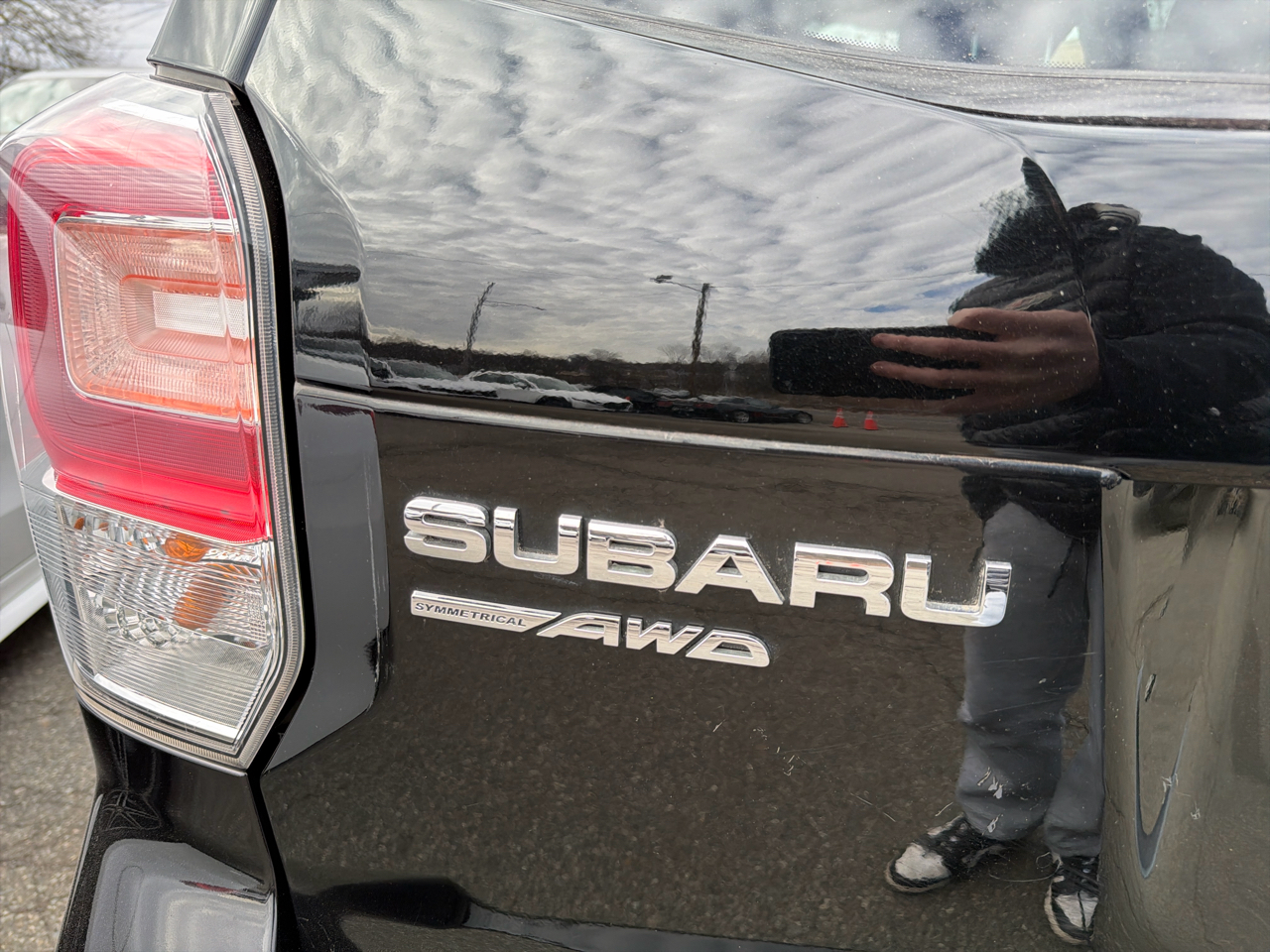 Subaru Forester 2.5i Limited CVT 2017