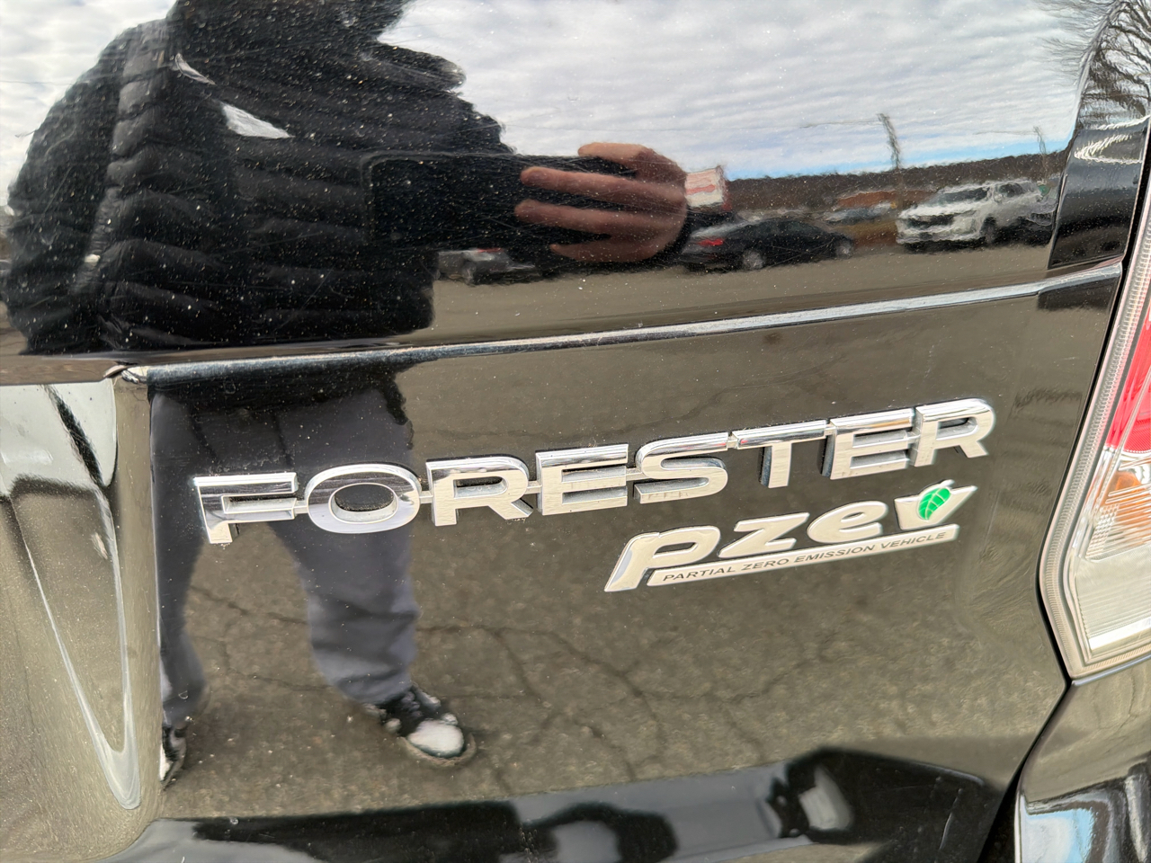 Subaru Forester 2.5i Limited CVT 2017