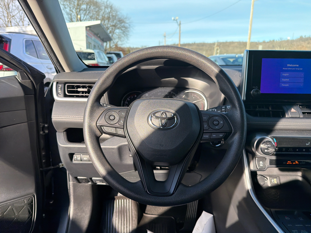 Toyota RAV4 XLE AWD (Natl) 2023