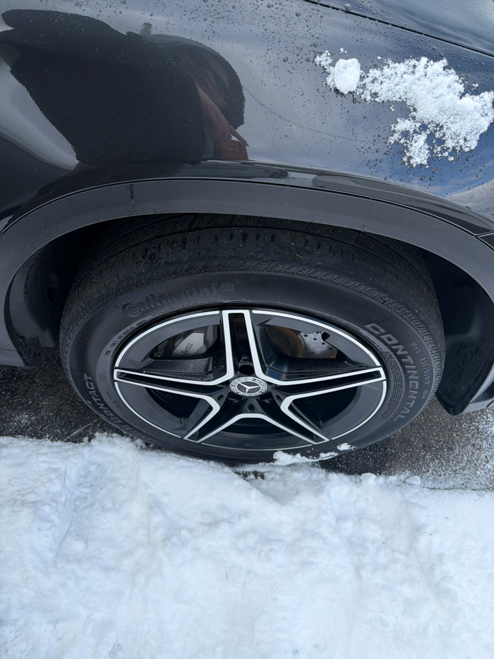 Mercedes-Benz GLC GLC 300 4MATIC SUV 2022