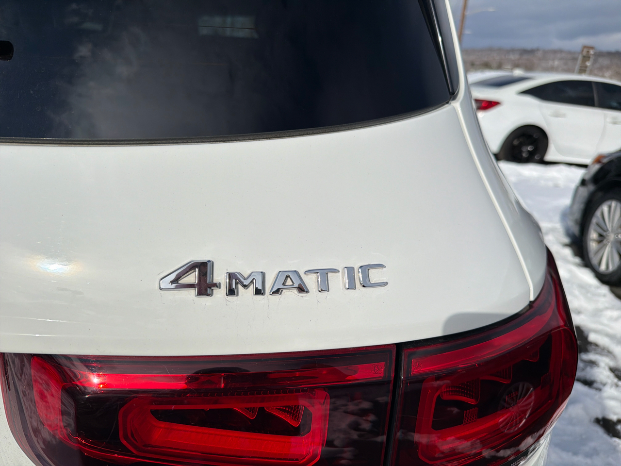 Mercedes-Benz GLB GLB 250 4MATIC SUV 2021