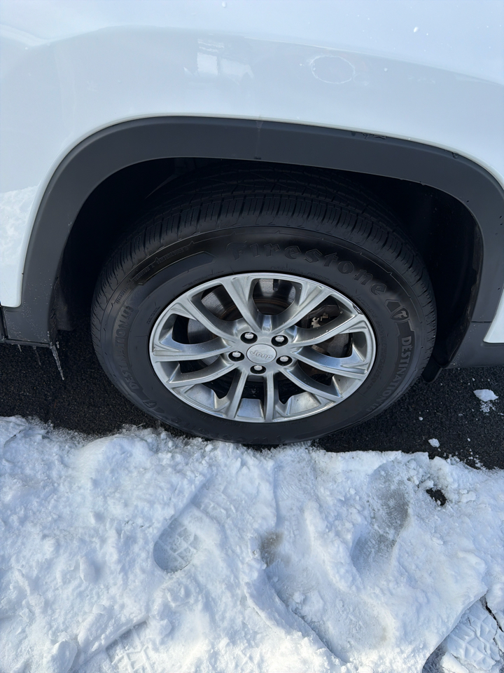 Jeep Cherokee Latitude Plus 4x4 2020