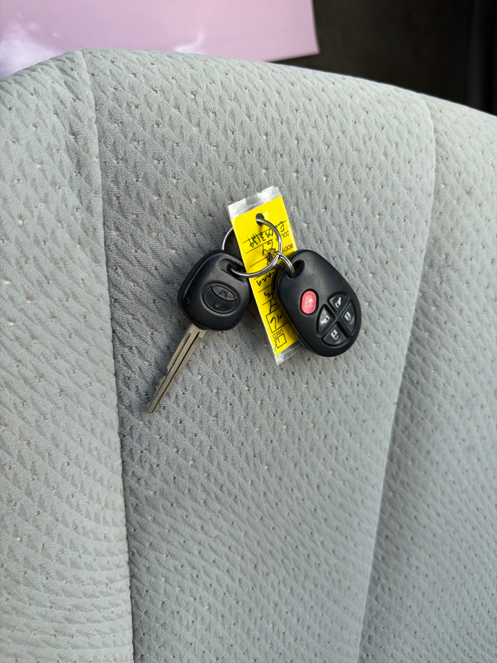 Toyota Sienna 5dr 7-Pass Van V6 LE AWD (Natl) 2014