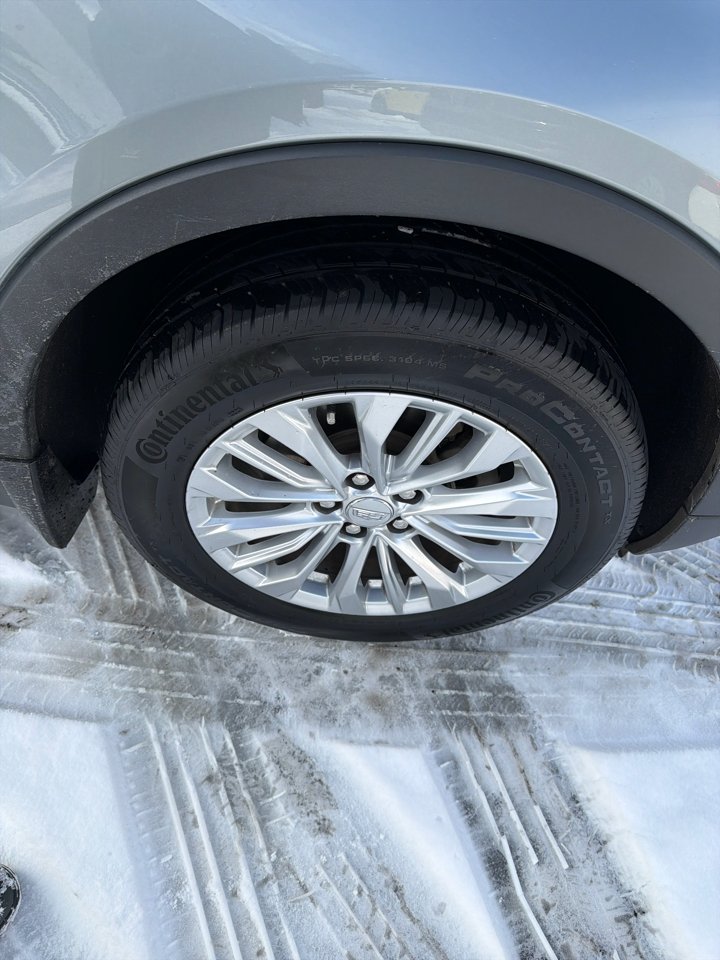 Cadillac XT4 AWD 4dr Luxury 2024