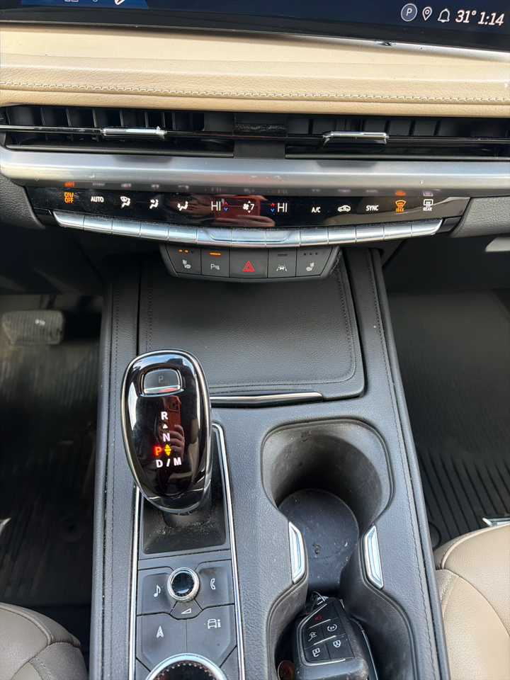 Cadillac XT4 AWD 4dr Luxury 2024